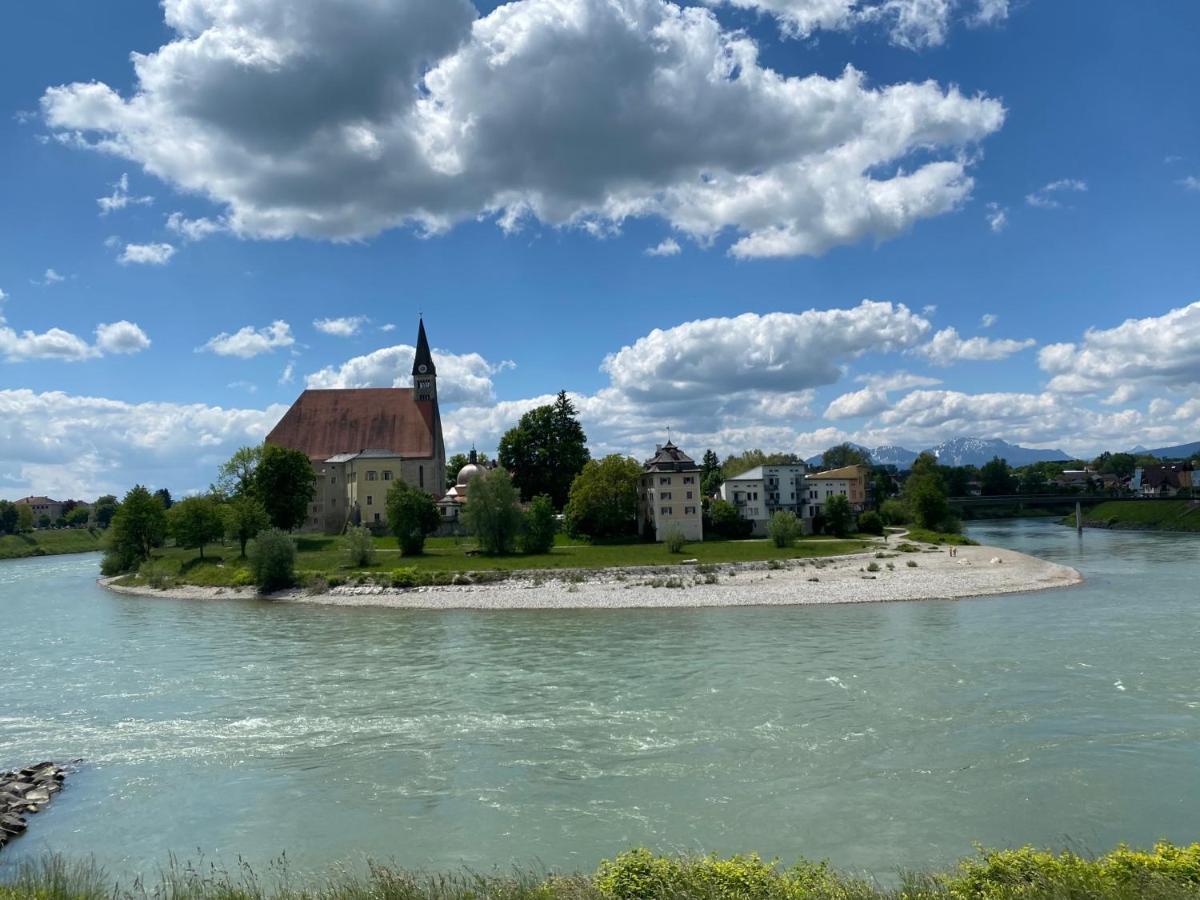 Ferienwohnung An Der Idyllischen Salzachschleife Naehe Salzburg Laufen Ngoại thất bức ảnh