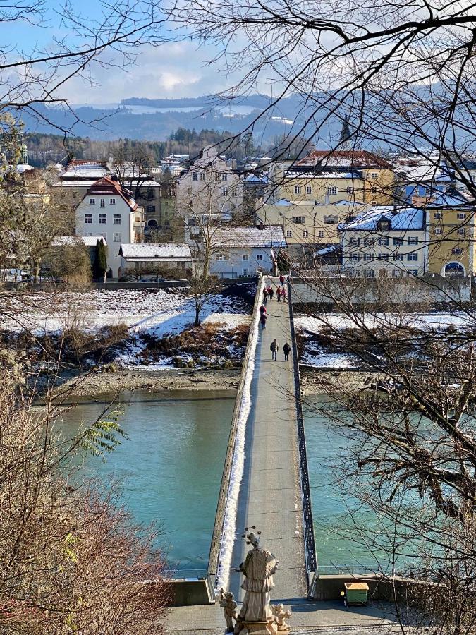 Ferienwohnung An Der Idyllischen Salzachschleife Naehe Salzburg Laufen Ngoại thất bức ảnh