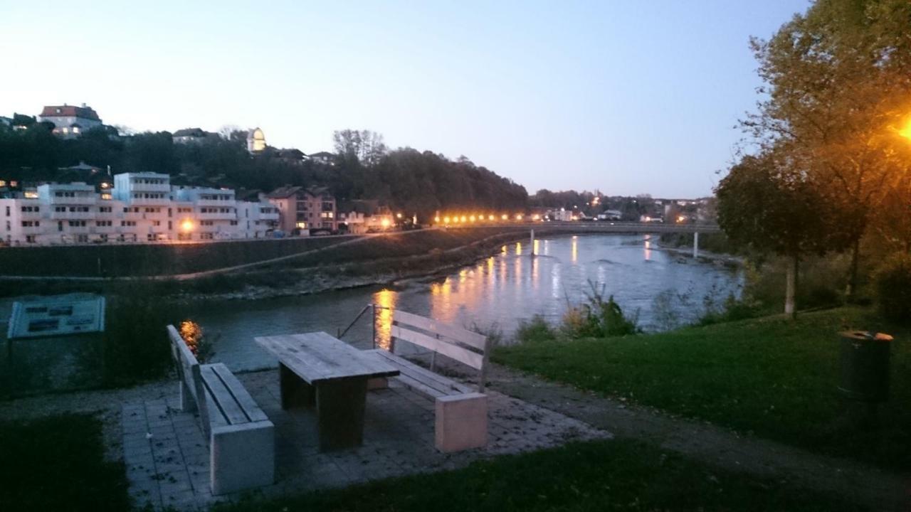 Ferienwohnung An Der Idyllischen Salzachschleife Naehe Salzburg Laufen Ngoại thất bức ảnh